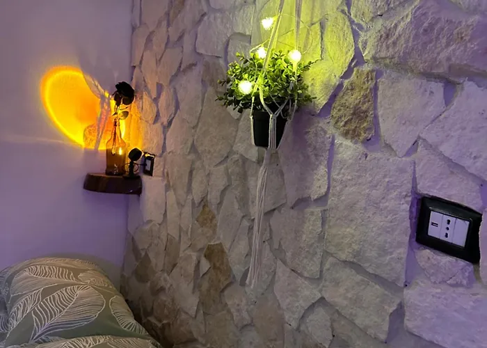 Centro - Grottino Con Vasca Idromassaggio Apartment *