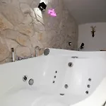 Centro - Grottino Con Vasca Idromassaggio *