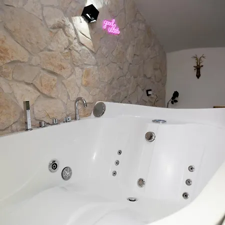 Διαμέρισμα Centro - Grottino Con Vasca Idromassaggio *
