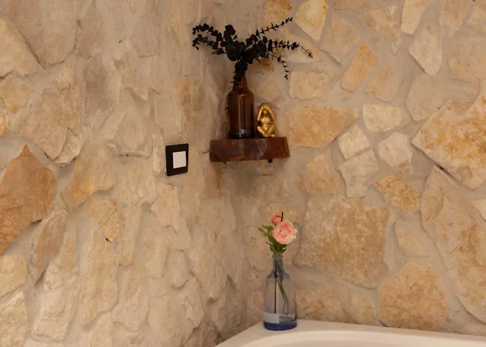 Centro - Grottino Con Vasca Idromassaggio *